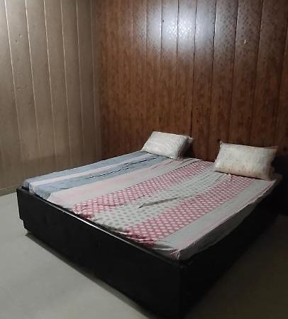 Apartmán Radha Madhav Vrindāvan Exteriér fotografie