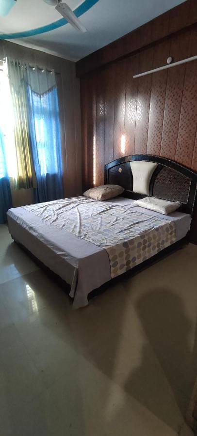 Apartmán Radha Madhav Vrindāvan Exteriér fotografie